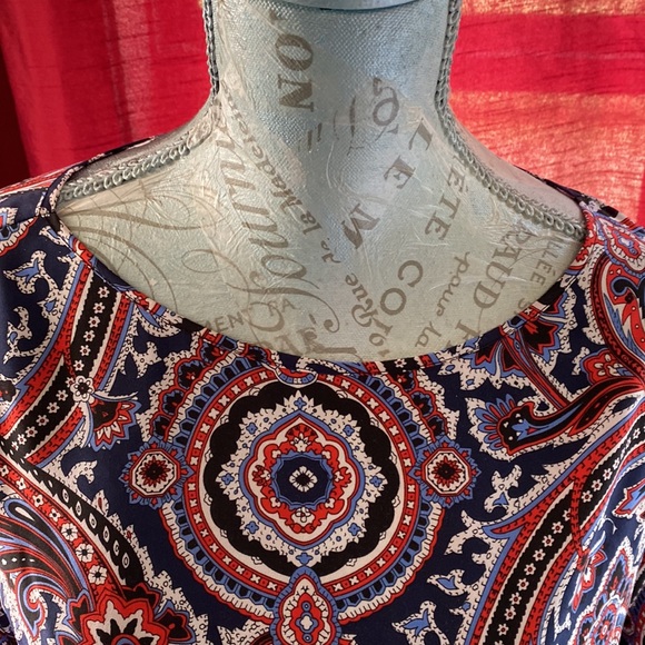 NWOT Women’s Red multicolor blouse by Michael Kors. Size XS. - Picture 5 of 10